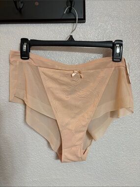 Understance Leslie mid-rise brief NWT